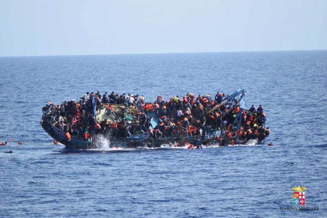 За прошедшую неделю утонуло около 900 мигрантов