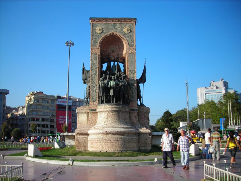 Пульс Стамбула – площадь Таксим