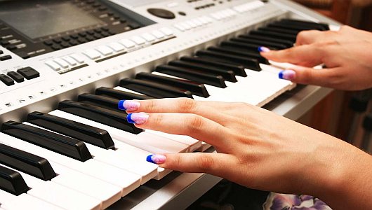 Как правильно выбрать фортепиано и синтезатор