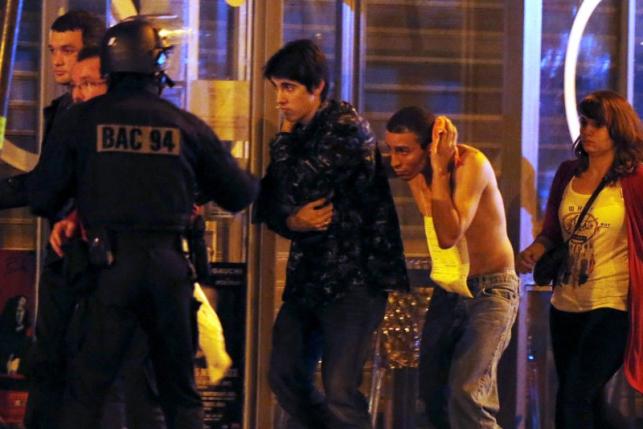 Во Франции прогремела серия террористических атак