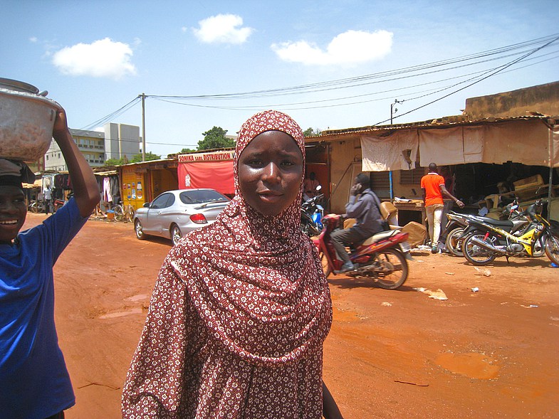 На выборах Буркина-Фасо отмечена самая высокая явка женщин