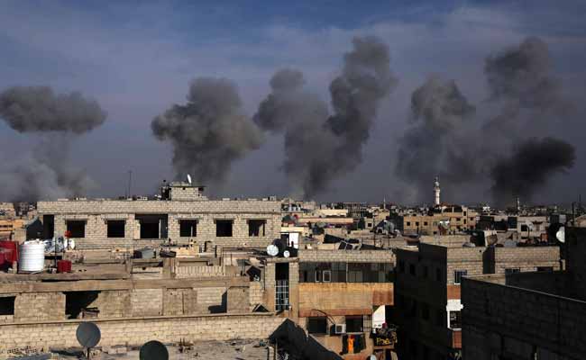 В сирийском городе Доума прошли авиаудары