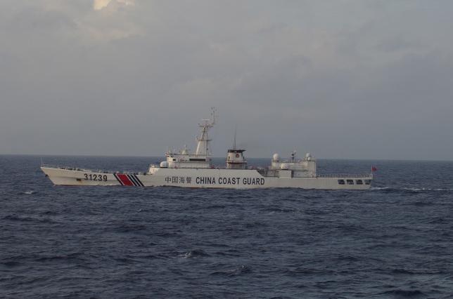 Китайское судно вторглось в территорию Японии в Восточном Китайском море