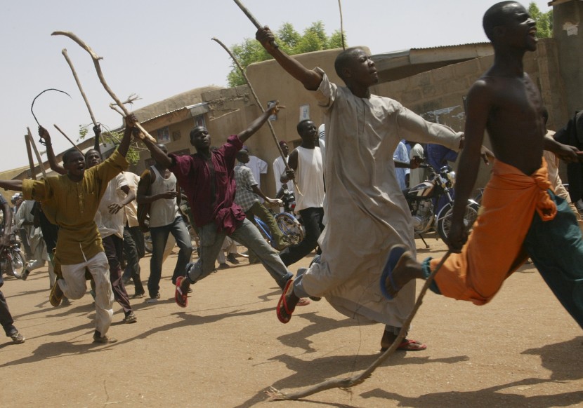 В Нигерии вспыхнули беспорядки на этнической почве