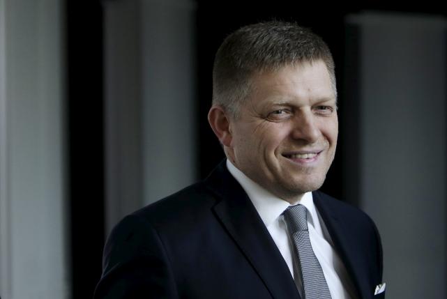 Роберт Фико избран на третий срок премьер-министра Словакии