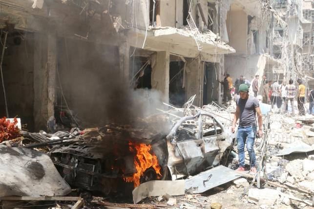 В Алеппо возобновились воздушные атаки