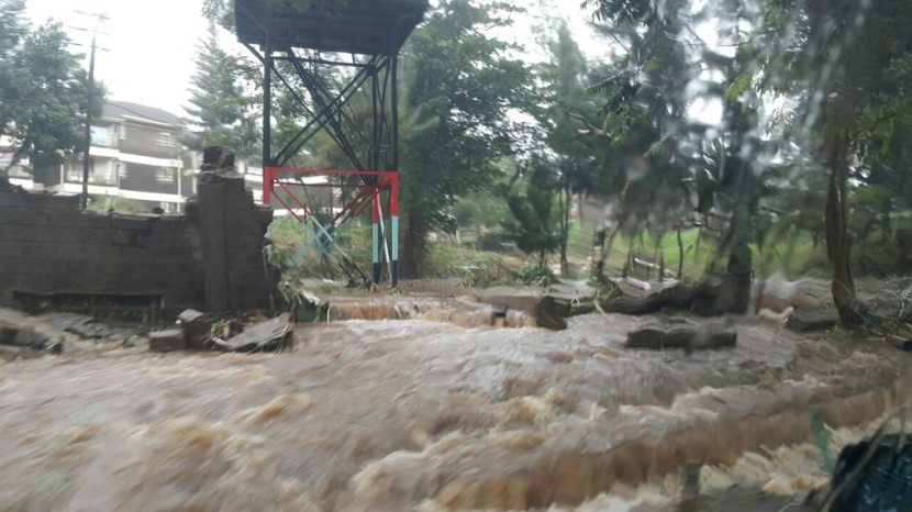 14 человек погибли из-за наводнения в Найроби