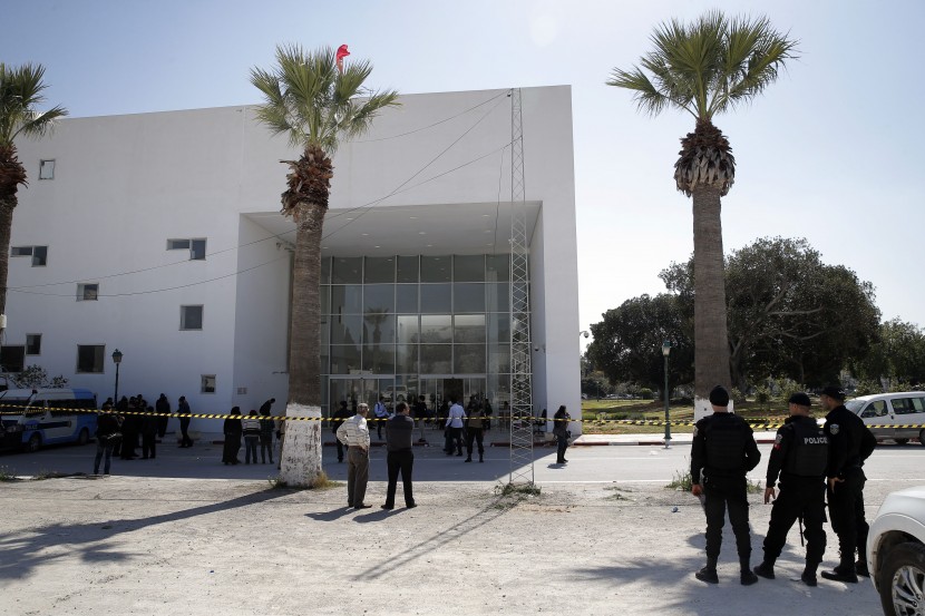 Тунис потратил 4 миллиарда на антитеррор