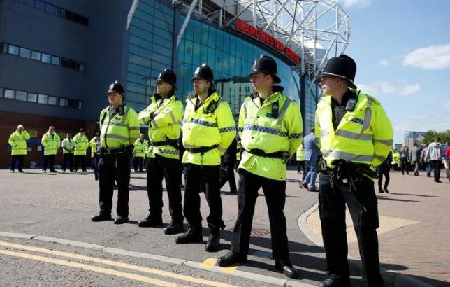 Манчестерский стадион Old Tafford испытал эвакуацию