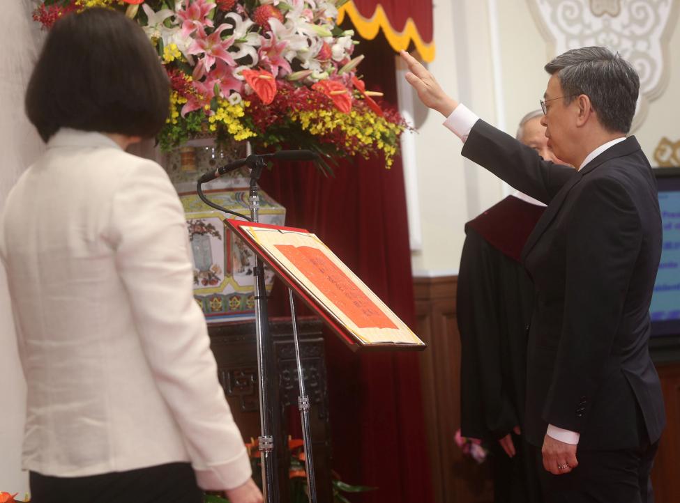 Chen Chien-jen swears in as Vice President in Taipei