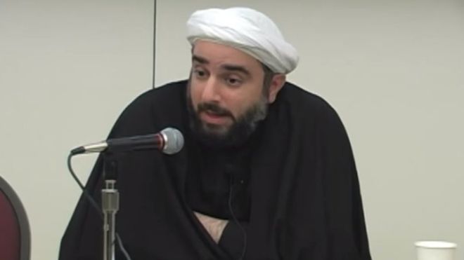 Австралия выгонит исламского проповедника за гомофобию