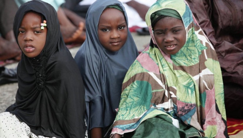 В Нигерии разрешили носить хиджабы в школах