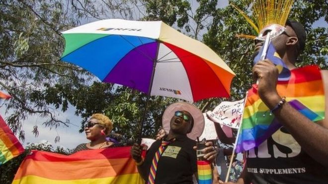 В Уганде полиция разогнала гей-парад