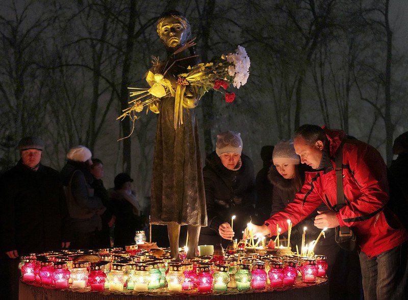 Сегодня Украина чтит память о событиях Голодомора