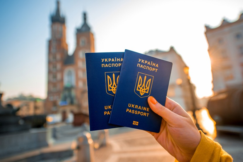 Депутаты Европарламента призвали ускорить получение безвиза для Украины