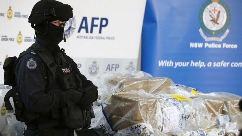 Австралийский полицейские конфисковали у рыбаков тонну кокаина