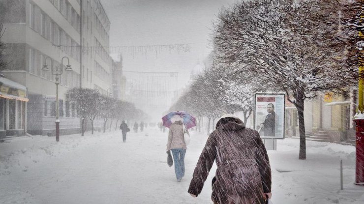 Обильный снегопад ухудшил ситуацию на украинских дорогах