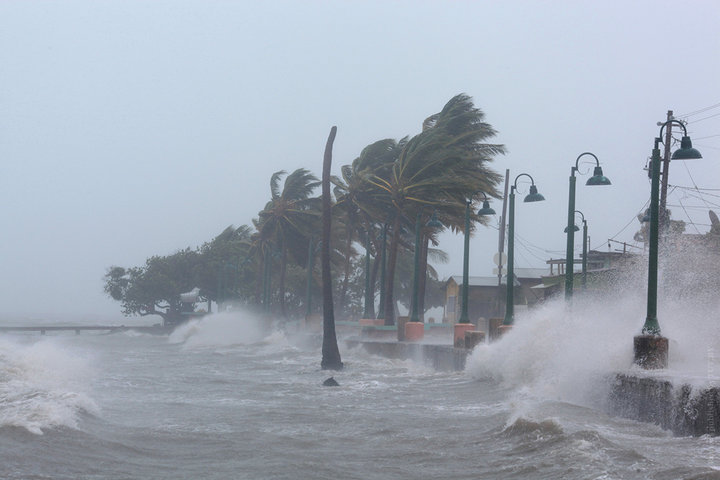 На США может обрушиться новый ураган