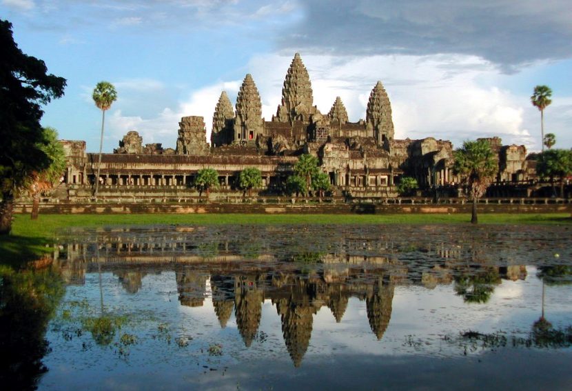 Увлекательное место Ангкор в Камбодже