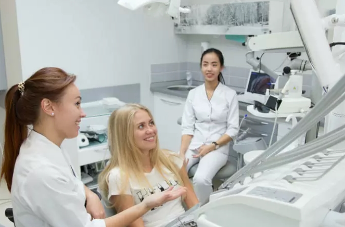 Как выбрать стоматологическую клинику: общие рекомендации