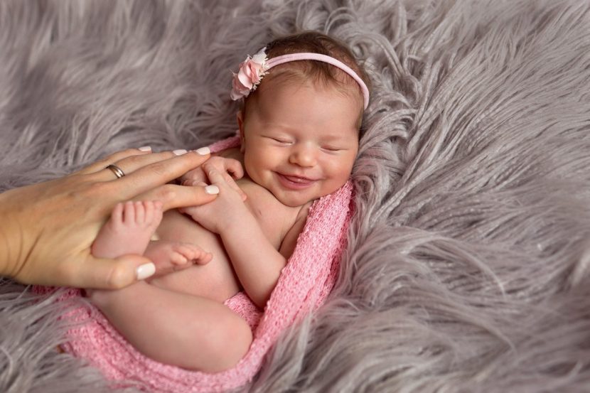 Фотосессия новорожденных: искусство запечатлеть первые мгновения жизни